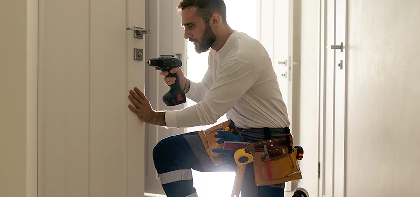 Mailbox Lock Installation Expert in Villa Park, California